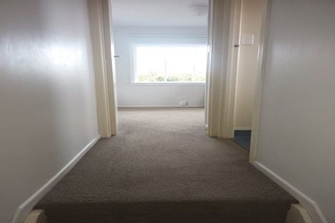 Photo of property in 1/12 Northumberland Avenue, Belmont, Auckland, 0622
