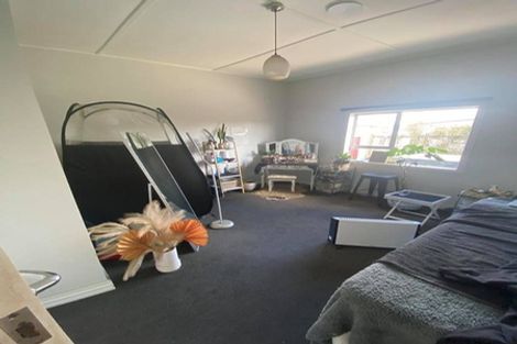 Photo of property in 82 Te Aroha Street, Hamilton East, Hamilton, 3216