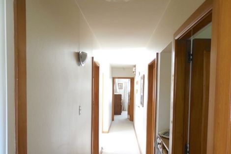 Photo of property in 7 Haslett Place, Upper Riccarton, Christchurch, 8041