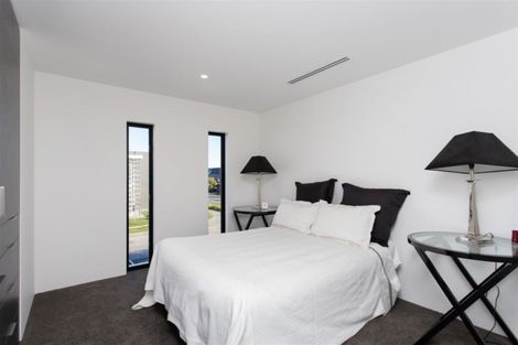 Photo of property in 80 Hewitts Road, Merivale, Christchurch, 8014