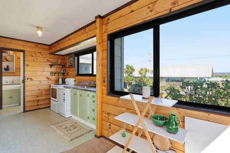 Photo of property in 171 Pukehina Parade, Pukehina, 3189