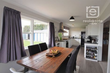 Photo of property in 25 Highfield Road, Feilding, 4702