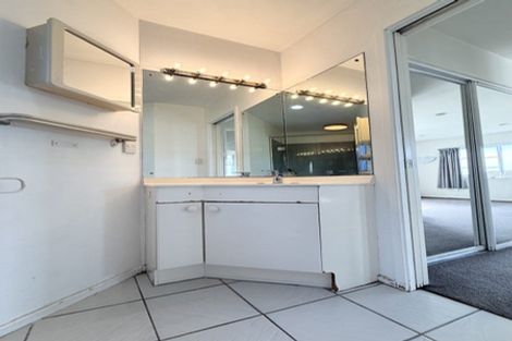 Photo of property in 38a Cherub Place, West Harbour, Auckland, 0618