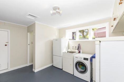 Photo of property in 2 Merchant Avenue, Te Atatu South, Auckland, 0610