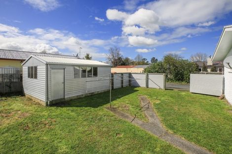 Photo of property in 5b Pollen Crescent, Melville, Hamilton, 3206