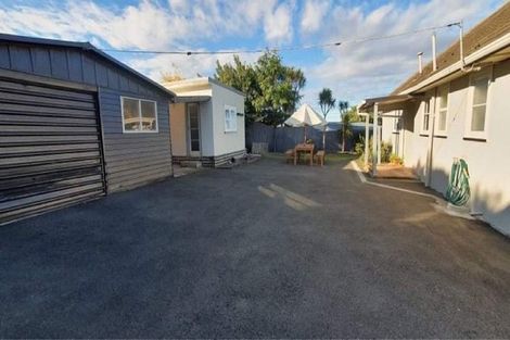 Photo of property in 86 Manuka Street, Castlecliff, Whanganui, 4501