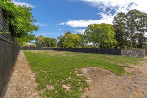 Photo of property in 409 Sawyers Arms Road, Harewood, Christchurch, 8051