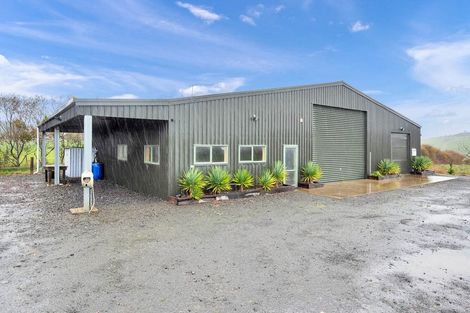 Photo of property in 273 Forestry Road, Waitoki, Kaukapakapa, 0871
