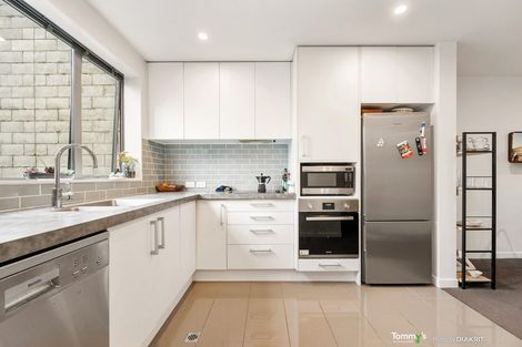 Photo of property in 10/24 Princess Terrace, Newtown, Wellington, 6021