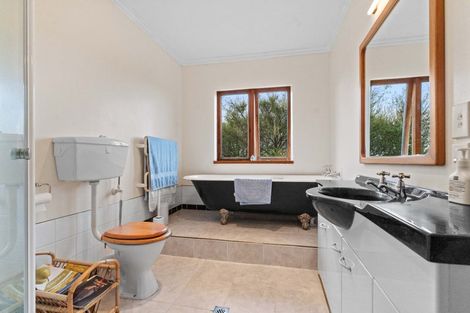 Photo of property in 105 Te Maire Road, Kahutara, Featherston, 5771