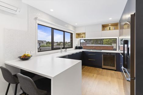 Photo of property in 4 Otahuri Crescent, Greenlane, Auckland, 1051