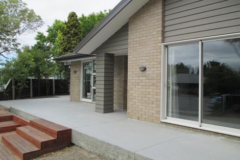 Photo of property in 206 Centaurus Road, Saint Martins, Christchurch, 8022