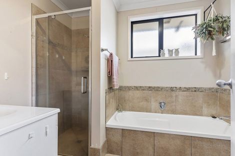 Photo of property in 11 Marick Place, Papamoa Beach, Papamoa, 3118