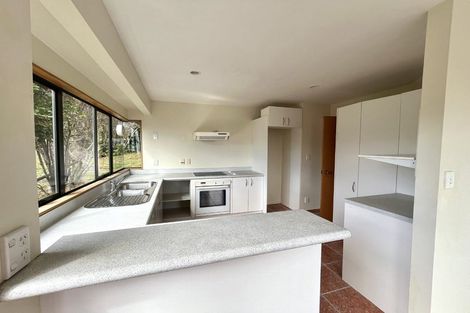 Photo of property in 6/96 William Bayes Place, Red Beach, 0932