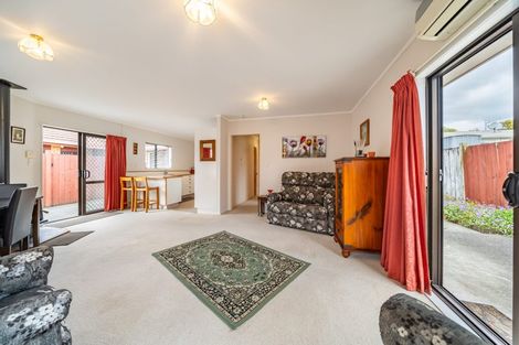 Photo of property in 4/28 Logan Street, Ebdentown, Upper Hutt, 5018