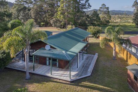 Photo of property in 214 Matarangi Drive, Matarangi, Whitianga, 3592