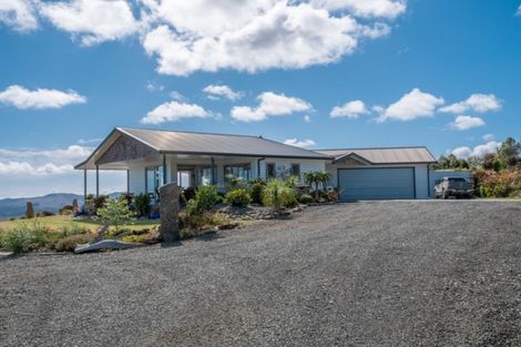 Photo of property in 601 Cable Bay Block Road, Cable Bay, 0420