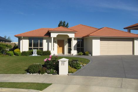 Photo of property in 22 Baltic Place, Northwood, Christchurch, 8051