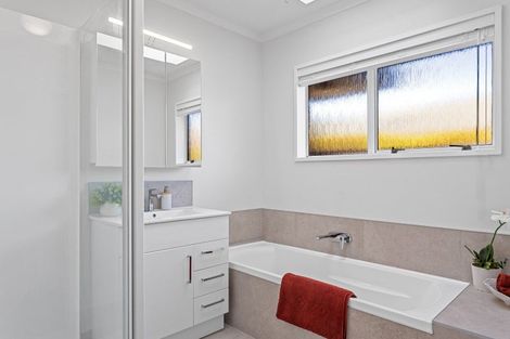 Photo of property in 12 Regent Avenue, Rangiora, 7400