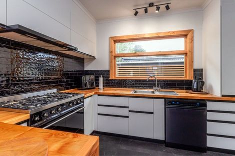 Photo of property in 126 Talbot Street, Geraldine, 7930