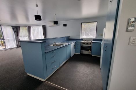 Photo of property in 6 Hospital Road, Newtown, Wellington, 6021