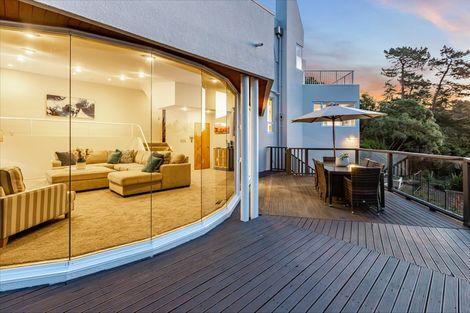 Photo of property in 28 Molyneux Close, Whitby, Porirua, 5024