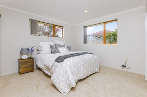 Photo of property in 17 Marblewood Grove, Pukekohe, 2120