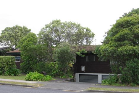 Photo of property in 41 Sartors Avenue, Northcross, Auckland, 0630