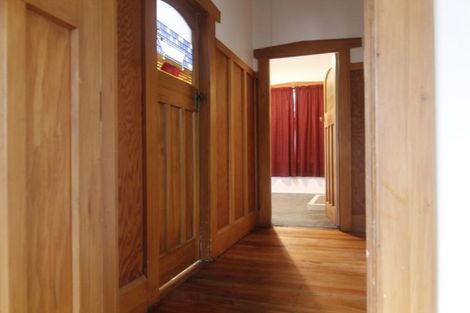 Photo of property in 38 Cleveland Street, Edgeware, Christchurch, 8013