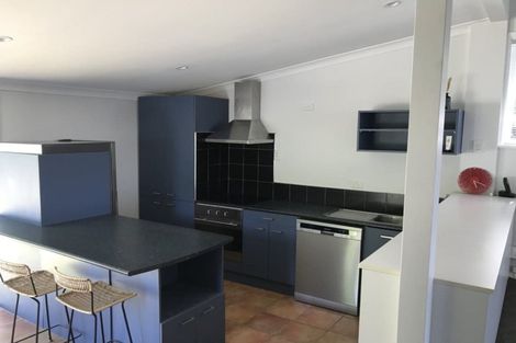 Photo of property in 26 Kiwi Crescent, Tawa, Wellington, 5028