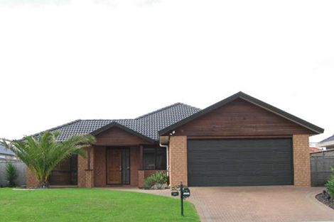 Photo of property in 29 Summerland Drive, Henderson, Auckland, 0612