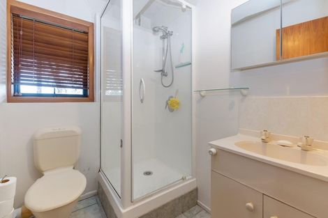 Photo of property in 44 Paturoa Road, Titirangi, Auckland, 0604