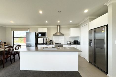 Photo of property in 81 Manuel Road, Silverdale, 0932