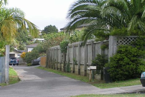 Photo of property in 11 Breenagh Place, Massey, Auckland, 0614