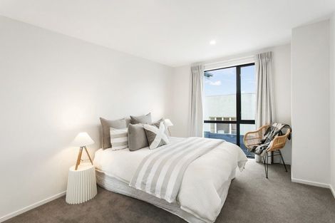 Photo of property in 2/133 Blighs Road, Strowan, Christchurch, 8052