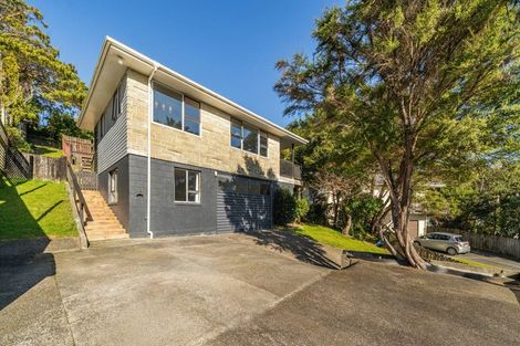 Photo of property in 110 Holborn Drive, Stokes Valley, Lower Hutt, 5019