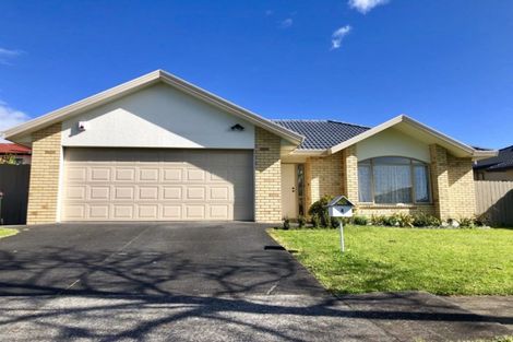 Photo of property in 4 Chapletown Drive, East Tamaki, Auckland, 2016