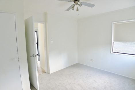 Photo of property in 83 Hobsonville Road, West Harbour, Auckland, 0618