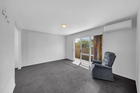 Photo of property in 1/35 Estuary Road, New Brighton, Christchurch, 8061