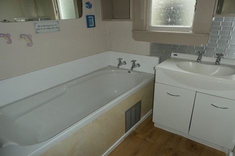 Photo of property in 25 Macdougall Avenue, Dunollie, Runanga, 7803