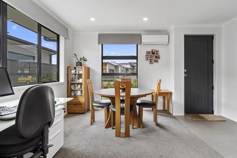 Photo of property in 53 Sentinel Avenue, Omokoroa, 3114