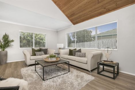 Photo of property in 7 Tarnica Road, Northpark, Auckland, 2013