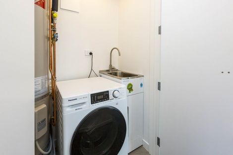 Photo of property in 4/69 Tiketike Way, Brooklyn, Wellington, 6021