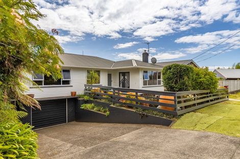 Photo of property in 230 Frankley Road, Frankleigh Park, New Plymouth, 4310