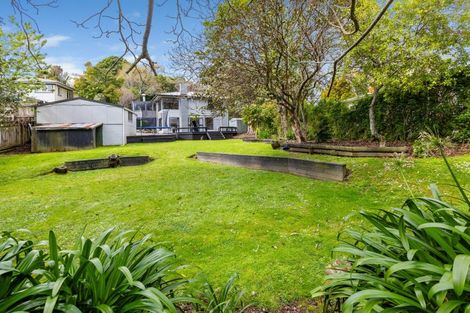 Photo of property in 7e Tasman Street, Vogeltown, New Plymouth, 4310