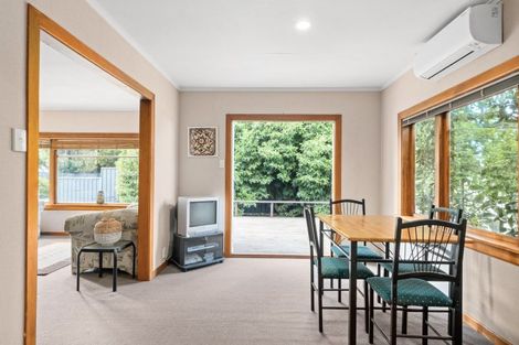 Photo of property in 28 Leon Street, Riverdale, Gisborne, 4010