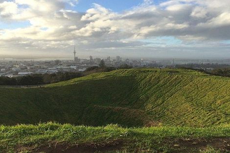 Photo of property in 2/3 Sherbourne Road, Mount Eden, Auckland, 1024