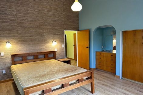 Photo of property in 4a Sunny Glen, Waikanae, 5036