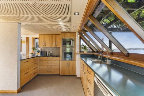 Photo of property in 36 Mayall Avenue, Beach Haven, Auckland, 0626