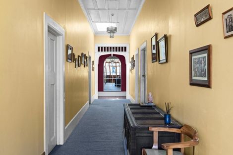 Photo of property in 24 Latham Street, Napier South, Napier, 4110